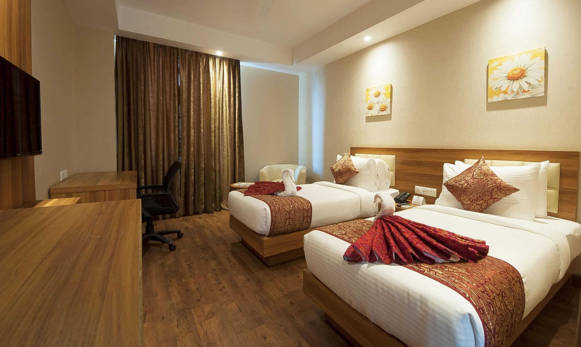 Hotel Le Roi,Haridwar@Har Ki Pauri Exterior photo