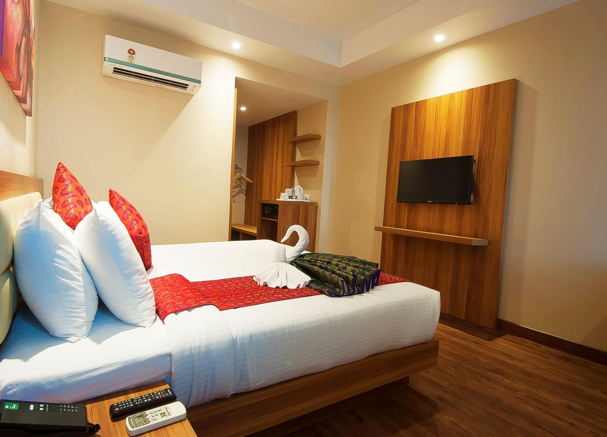 Hotel Le Roi,Haridwar@Har Ki Pauri Exterior photo
